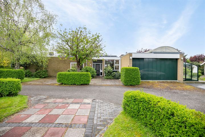 Veenweg 93 en 's-Gravenhage foto