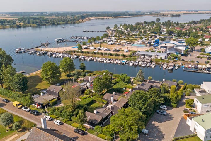 Veerdam 14 en Kortgene foto