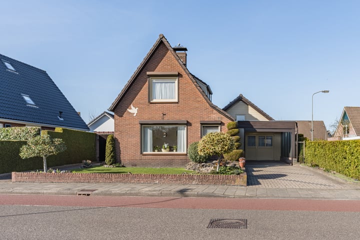 Veerstraat 39 en Heerde foto