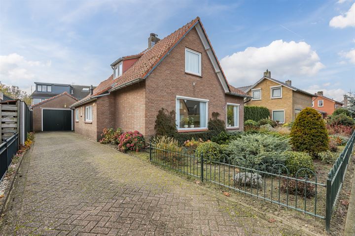Veerstraat 44 en Heerde foto