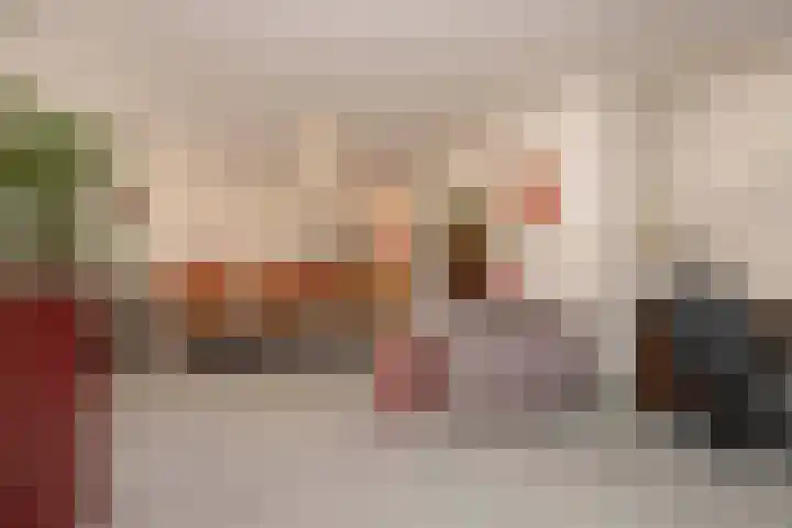 Veertels 10 Riel thumbnail 19