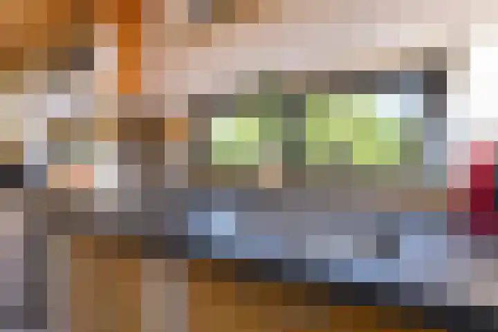 Veertels 10 Riel thumbnail 27