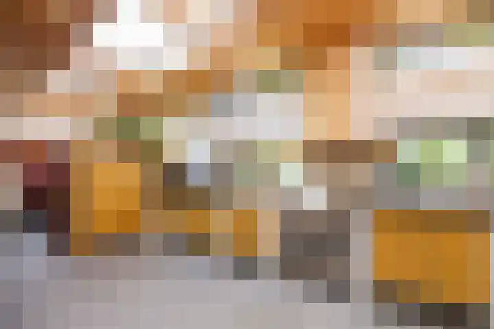 Veertels 10 Riel thumbnail 29