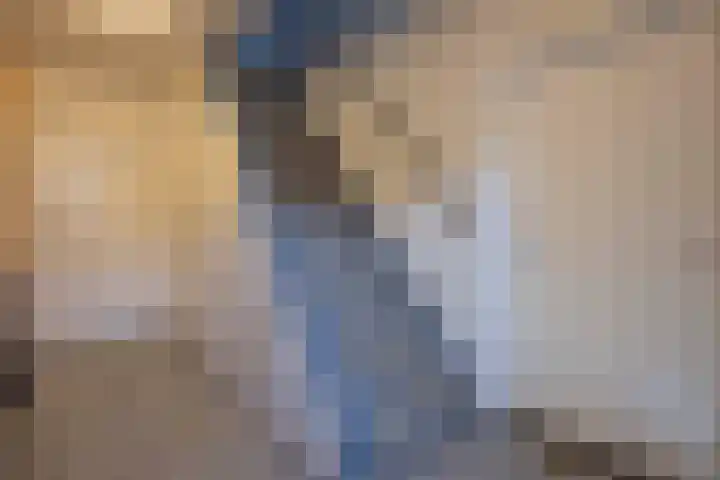 Veertels 10 Riel thumbnail 33