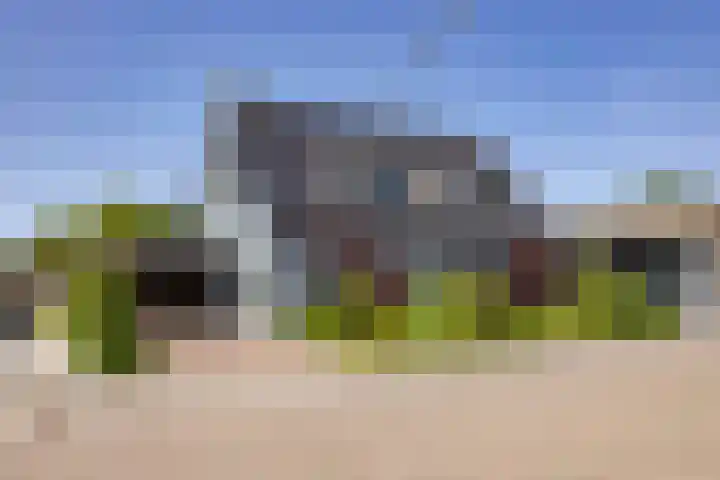 Veertels 10 Riel thumbnail 4