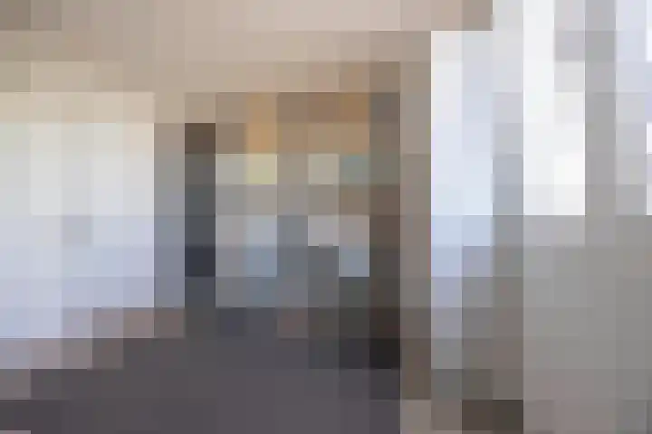 Veertels 10 Riel thumbnail 43