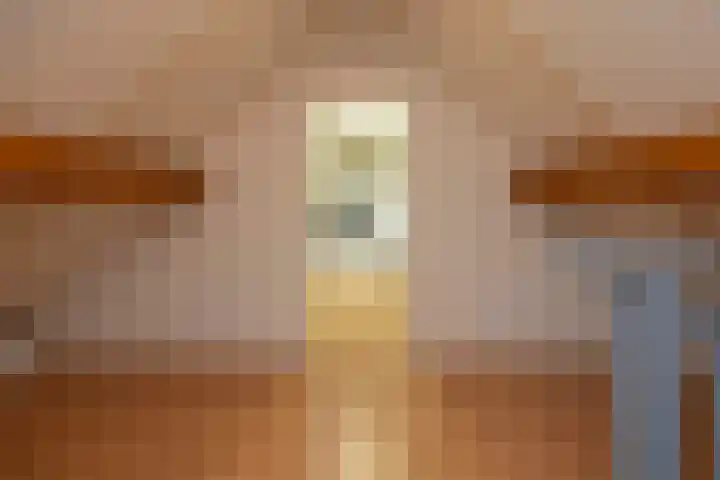 Veertels 10 Riel thumbnail 49