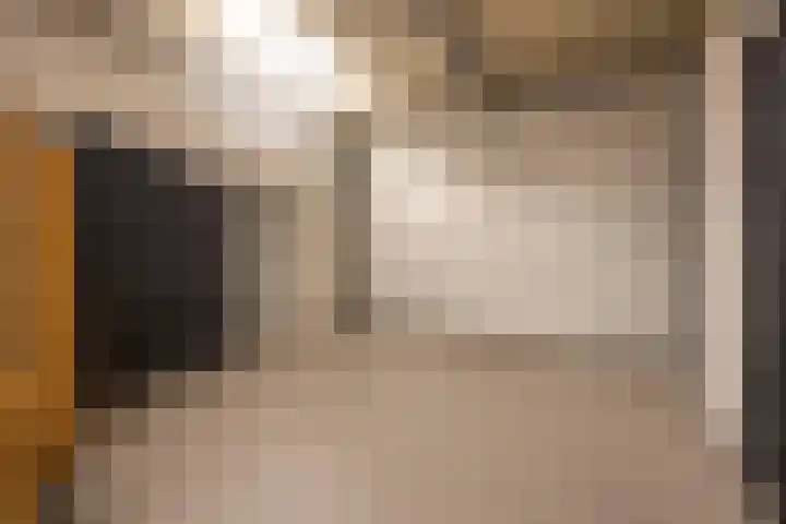Veertels 10 Riel thumbnail 56