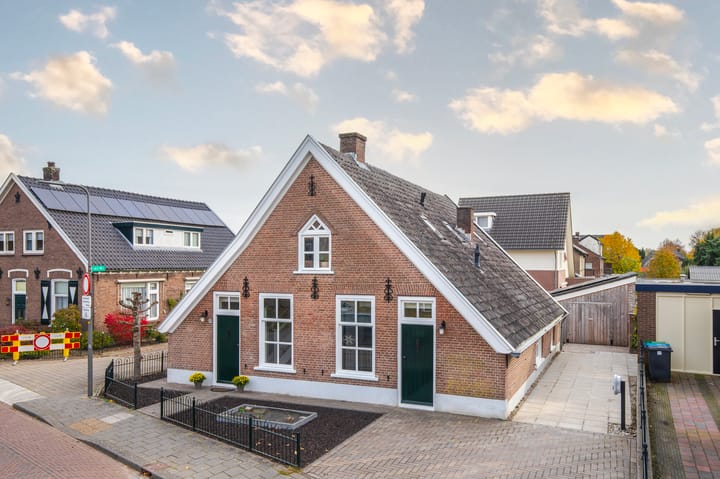 Veerweg 97 in Rheden Foto