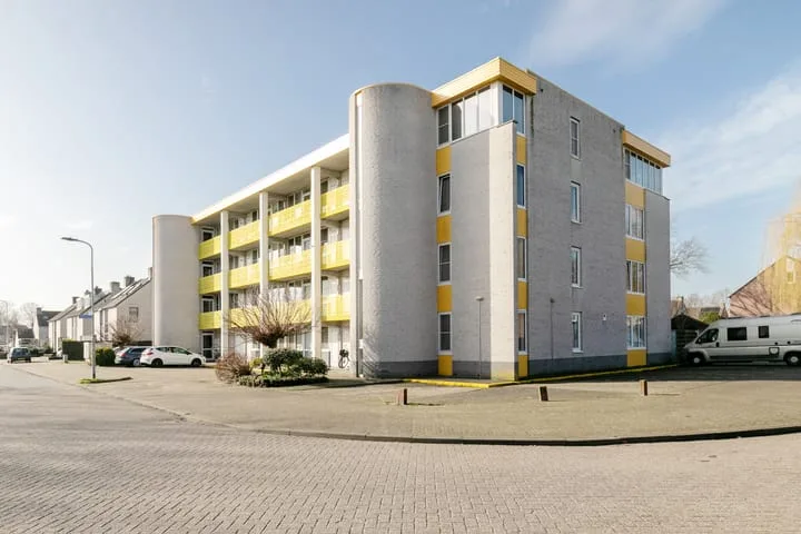 Vekenoord 79 in Breda
