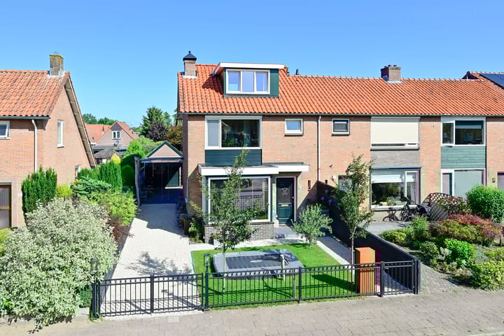 Veldstraat 30 in Putten foto