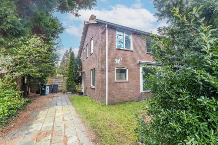 Veldweg 25 in Eemnes Foto