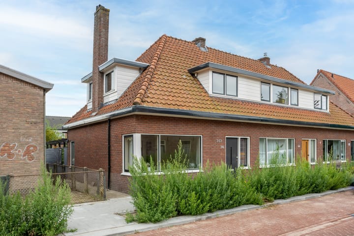 Venenlaan 202 in Hoorn Foto