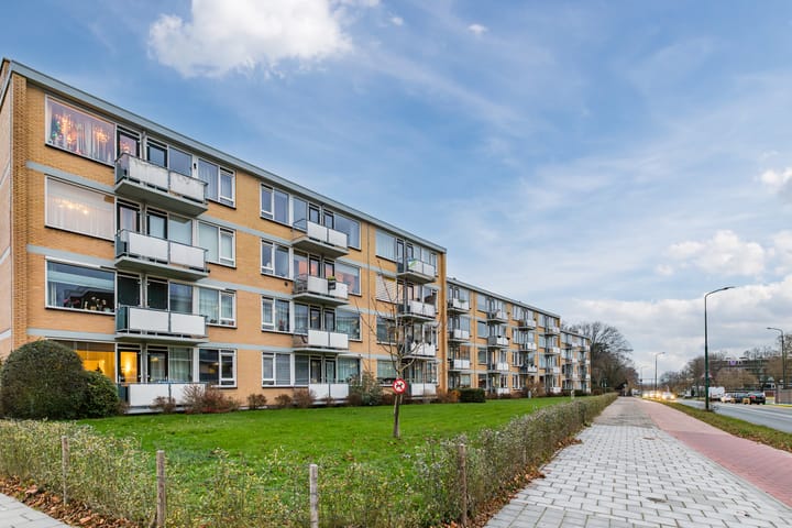 Photo of property Vermeerlaan 65, Soest