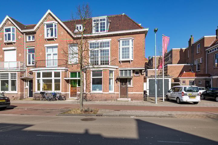 Verspronckweg 2 in Haarlem foto