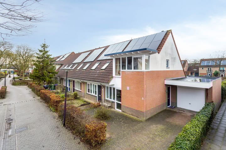 Versteegstraat 2 en Deventer foto