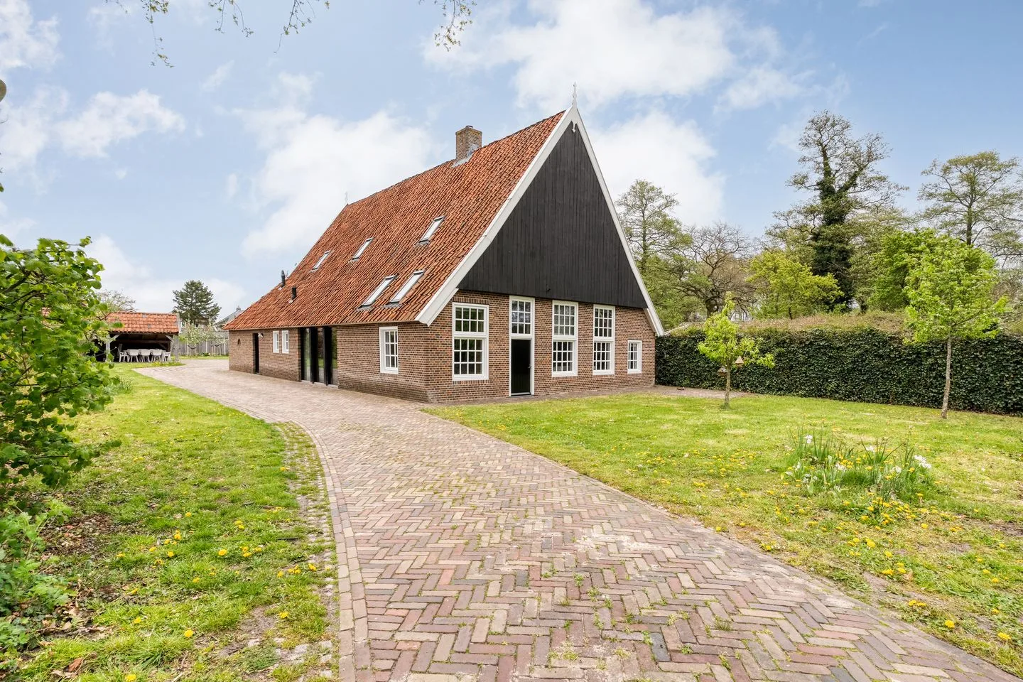 Verzetstraat 120 in Vriezenveen