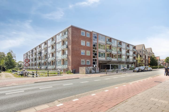 Vestaplein 55 en Wormerveer foto