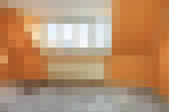 Veurnsestraat 18 in Den Haag