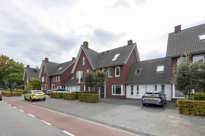 Vic.van Alphenlaan 26 en Boxtel foto