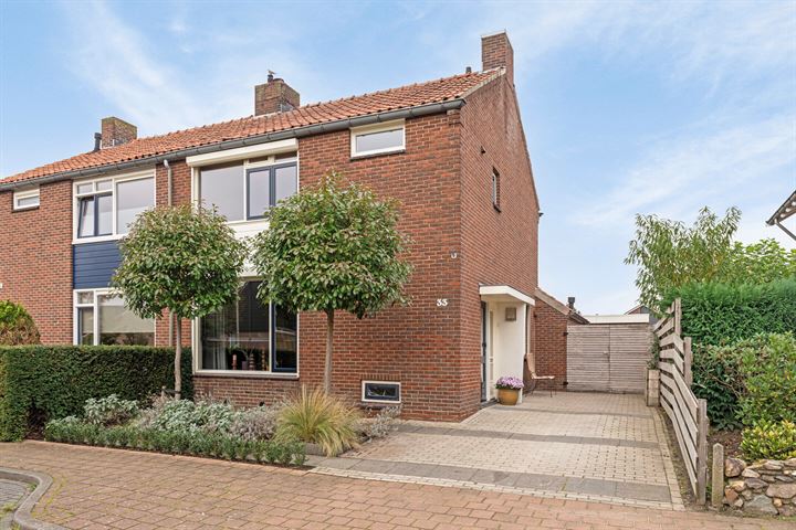 Photo of property Vicariestraat 33, Lievelde