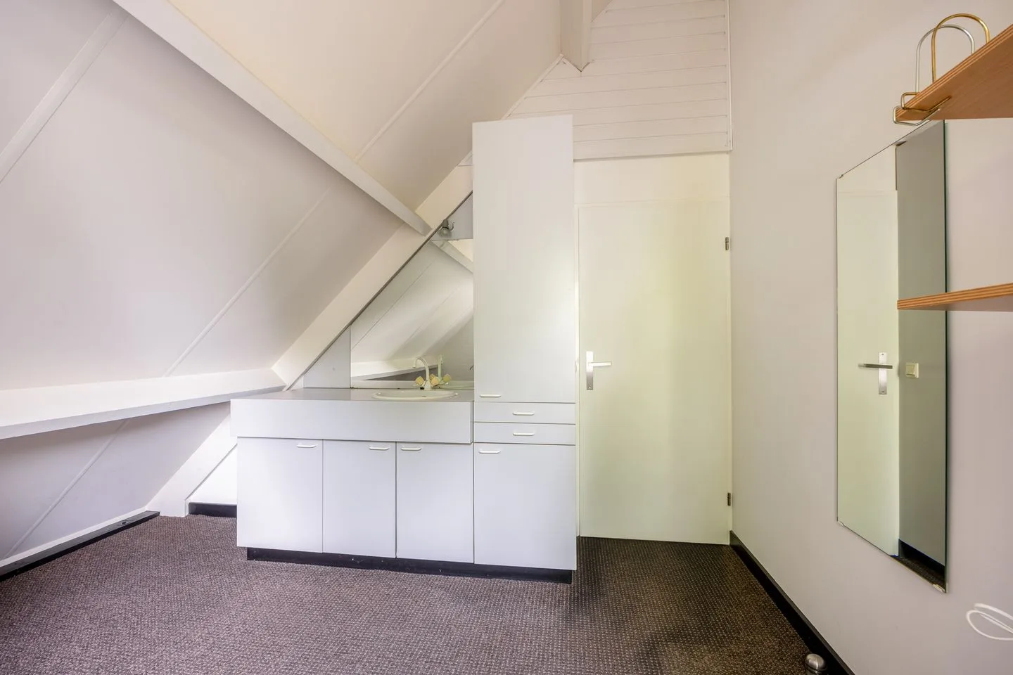 Vicaris Hermansstraat 4 Grave thumbnail 42