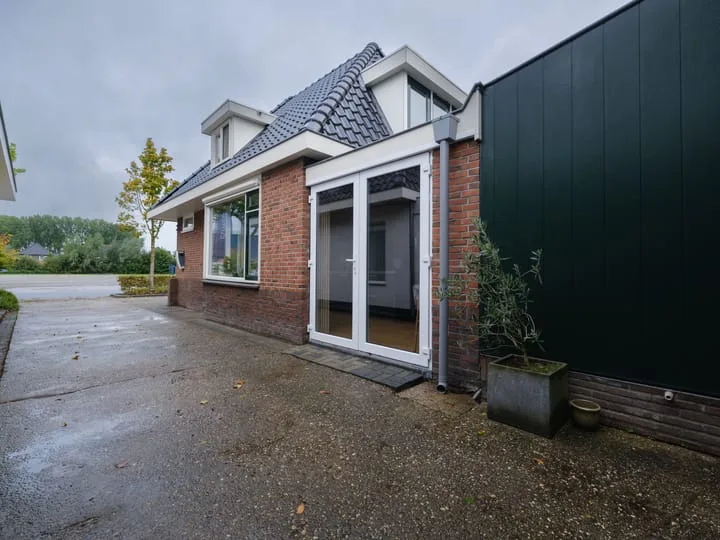 Vierhuisterweg 24 Surhuisterveen thumbnail 41