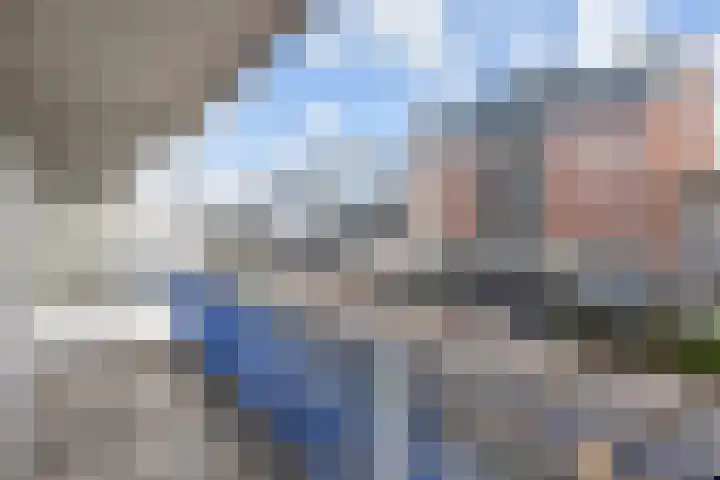 Vierloper 63 Den Haag thumbnail 10