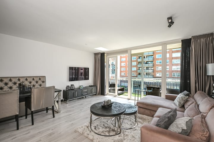 Vierloper 75 en 's-Gravenhage foto