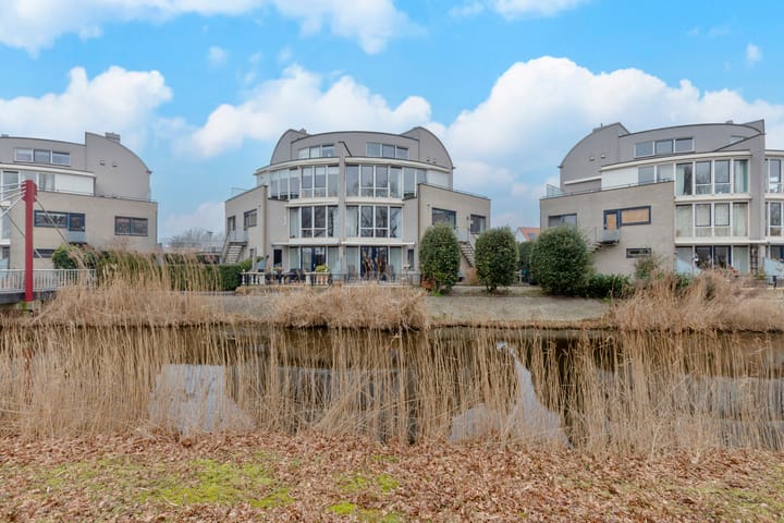 Vijverlaan 30 in Heiloo