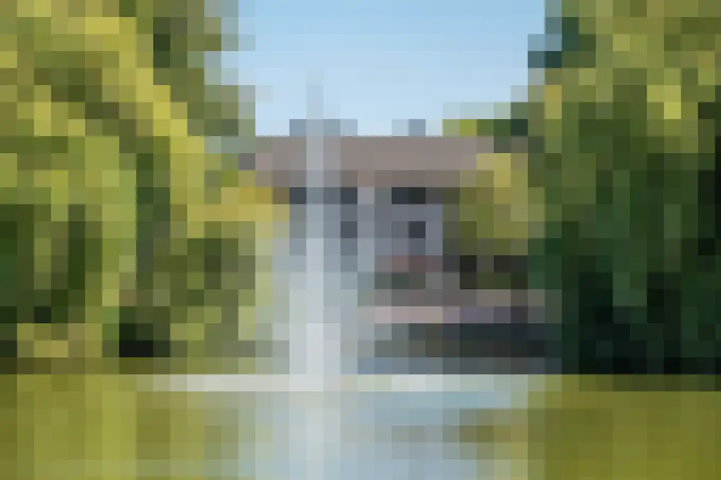 Vijverlaan 4 in Son en Breugel