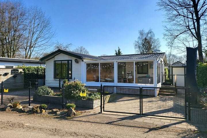 Vijverweg 1-183 in Schijndel photo