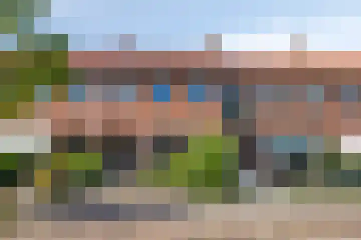 Vinkenkrogtlaan 13 in Velsen-Noord