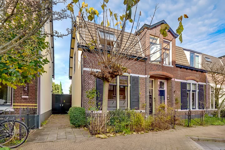 Violenstraat 73 in Hilversum photo