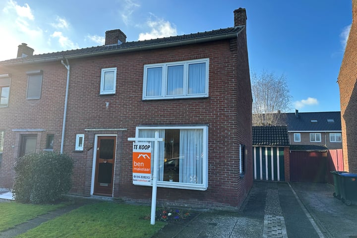 Visserijstraat 30 in Sint Jansteen Foto