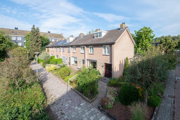 Photo of property Vivaldistraat 27, Zwolle