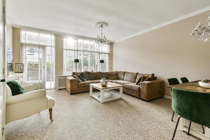 Vlaardingerdijk 15B in Schiedam