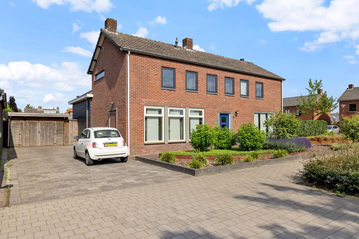 Vlassert 34 dans Reusel photo