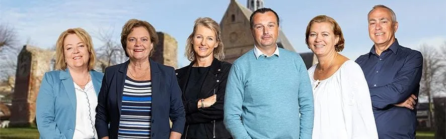 Team foto van VLIEG Makelaars Bergen OG