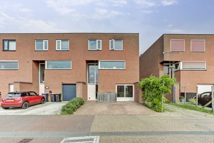 Vliegent Hert 226 in Lelystad