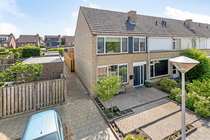 Vlierstraat 24 in Steenbergen Foto