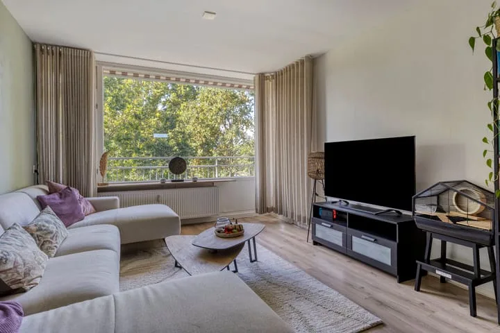 Vliestroom 122 Alphen aan den Rijn thumbnail 4