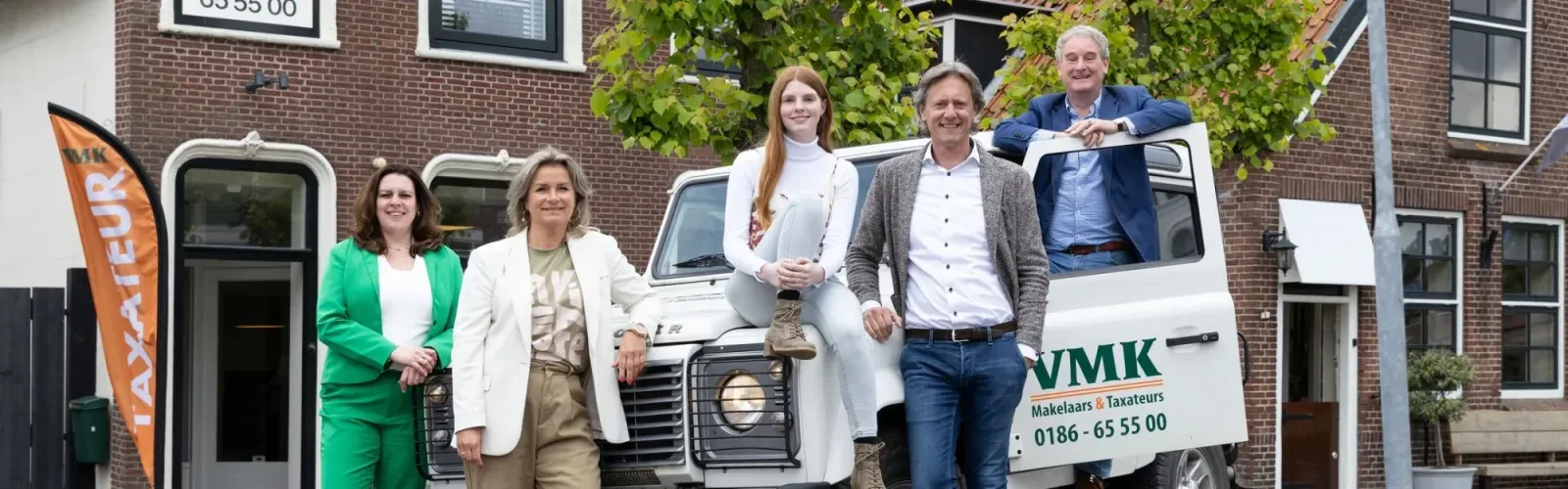 Team photo of VMK Makelaars & Taxateurs