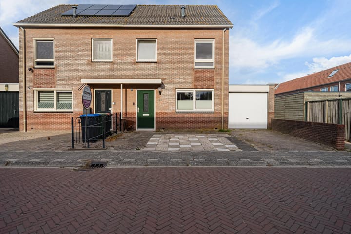 Volendamstraat 21 in Lelystad