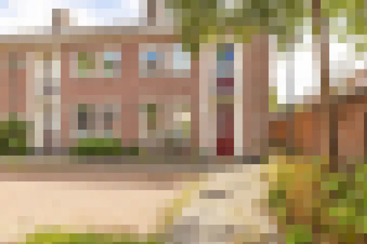 Voltaweg 4 in Breda