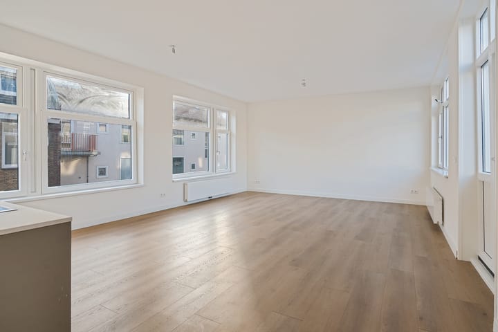 Von Leibnizstraat 4A in Schiedam