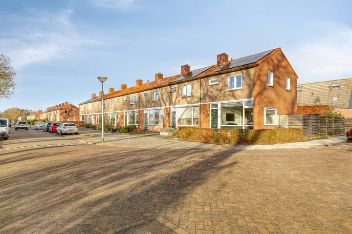 Vondellaan 23 in Winschoten Foto