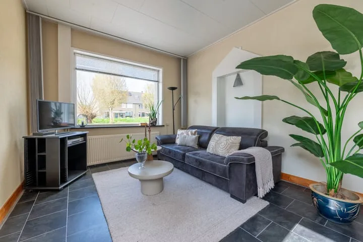 Voordijk 4 Schelluinen thumbnail 7