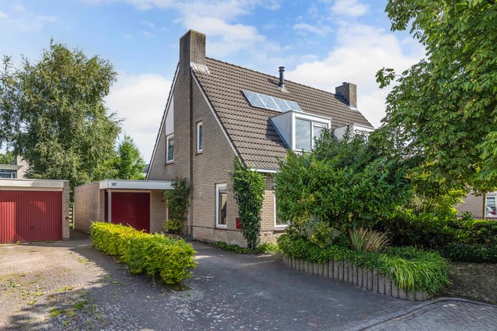 Voorhuis 67 in Drachten Foto