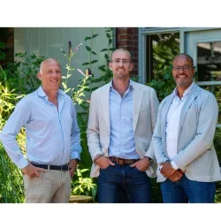 Logo VOORMA EN WALCH MAKELAARS IN HET GOOI HUIZEN